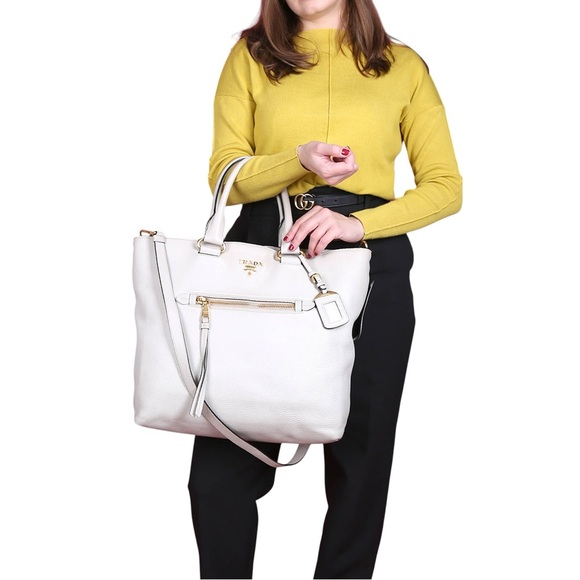 Prada Vitello Daino Front Pocket Shopping Bag in Ivory – Rare & Discontinued - Picture 4 of 17